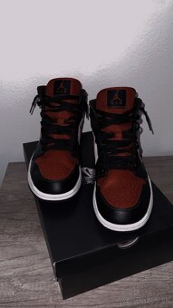 Nike Jordan 1 Mid Black Fire Rad - 2