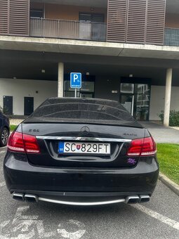 Mercedes benz e550 5.5 V8 - 2