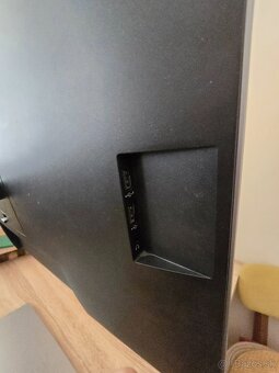 HP EliteDisplay E273d - 2