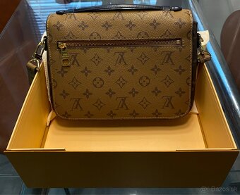 Louis Vuitton Reverse - 2
