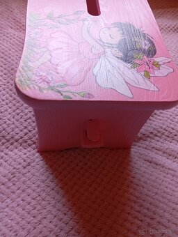 Stolček drevený maľovaný - 2