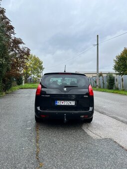 Peugeot 5008 2.0 HDi r.v. 2013 v zachovalom stave - 2