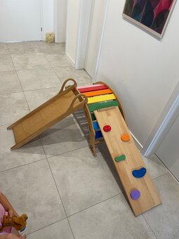 Piklerovej triangel montessori. - 2