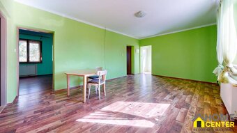 NA PREDAJ 3 IZBOVÝ RODINNÝ DOM V BLÍZKOSTI CENTRA, UL. LESNÁ - 2