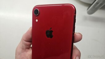 Apple iPhone XR RED - opotrebovaný, funkčný - 2