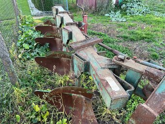 Predám, rozpredam alebo vymením za palivové drevo - 2