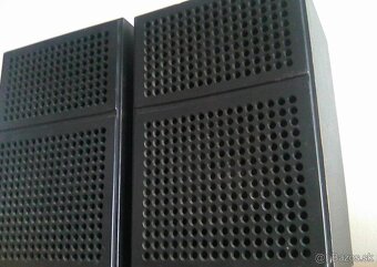 Tesla prázdne debničky - 2