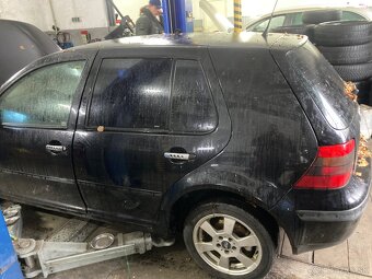 Volskwagen Golf Na diely - 2