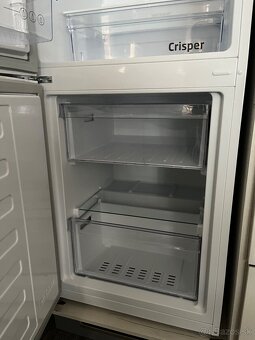 Beko chladnička s mrazničkou - 2