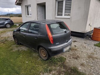 Fiat Punto - 2