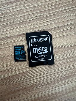 Predám zrkadlovku Nikon D3400 - 2