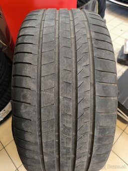 Bridgestone Alenza 285/40 R21 109Y - 2