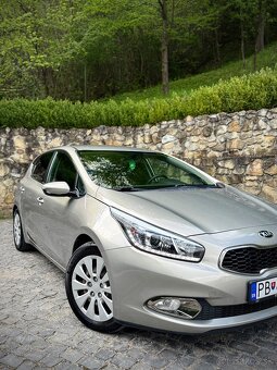 KIA CEED 1.6 GDi BENZÍN - 2