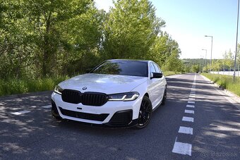 BMW 530d xDrive Mperformance LED+ 360cam Webasto - 2