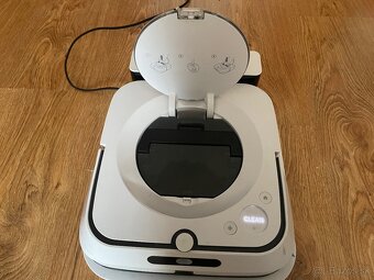 iRobot jet m6 - 2
