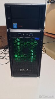 Intel Core i7-4790 3.60 GHz/12 GB DDR3/SSD+HDD/RX 470 8GB. - 2