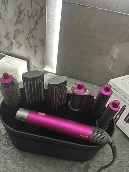 Dyson Airwrap - 2