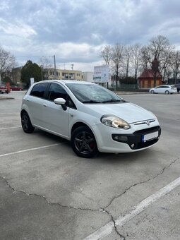 Fiat Grande Punto 1.4, 2011, 57 kW, 162421 km - 2