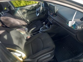 Hyundai i30 - 2