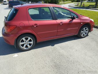 Peugeot - 2