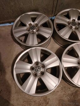 4ks alu disky orig. Vw 5x112 r17 - 2
