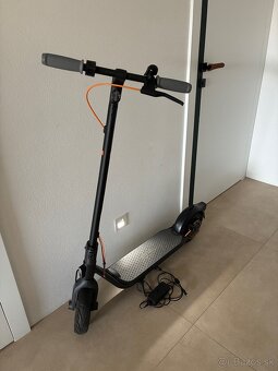 Ninebot Kickscooter F30E - 2