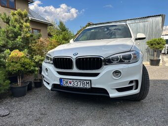 BMW X5 XDrive30d Adaptivny podvozok - 2