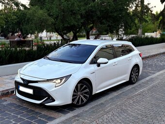 Toyota Corolla Combi TS 2.0 Hybrid Dynamic Force e-CVT SK - 2