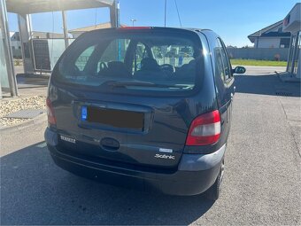 Renault Scenic - 2