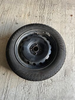 Rezervované - 185/65 R15 zimné s diskami - 2