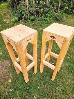 Drevené barové stoličky - 2