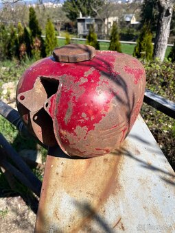 Predam nadrž na Jawa s otvorom na ampermeter - 2