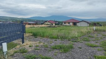 POZEMOK O VÝMERE 863 m2 VÝŠNÁ KAMENICA - 2