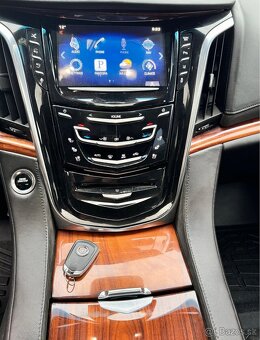 2015 Cadillac Escalade ESV long 6.2l - 2