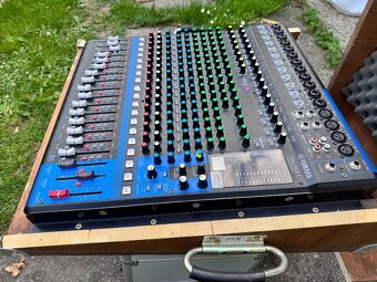YAMAHA MG20XU mixpult - 2