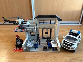 Playmobil- Policajná stanica - 2