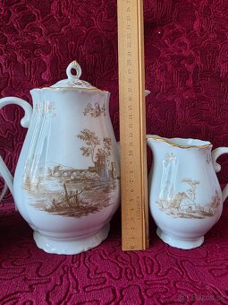 Čajnik, mliečnik, cukornička  ,šalka. - 2