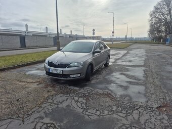 Škoda Rapid - 2