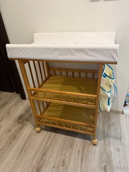 Prebaľovací pojazdný pult - 2