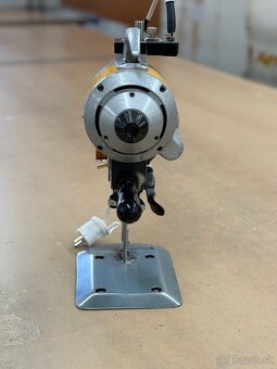 Stolová krajčírska píla - 2