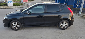 Hyundai i30 1.6 crdi 66kW 2011 - 2