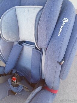 Autosedačka Petite & Mars - 2