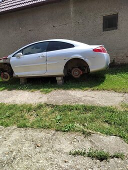 Predám Peugeot 407 coupe - 2