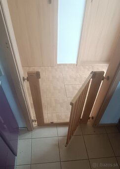 Zábrana do dverí, na schody - 2
