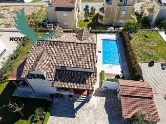 Krásna kamenná vila s bazénom na predaj - Vodice - Chorvátsk - 2
