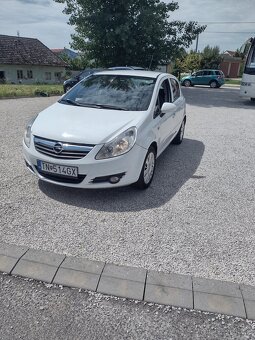 Opel Corsa D - 2