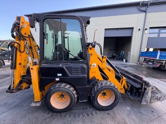 JCB 1CX Rýpadlo-nakladač 2017 - 2