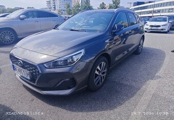 Hyundai i30 Kombi 1.6 CRDi Family - 2