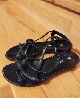 Sandale velk.40 - 2
