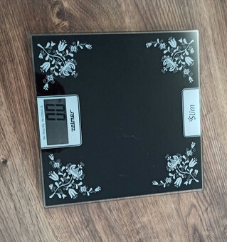 Osobná váha Zelmer. - 2